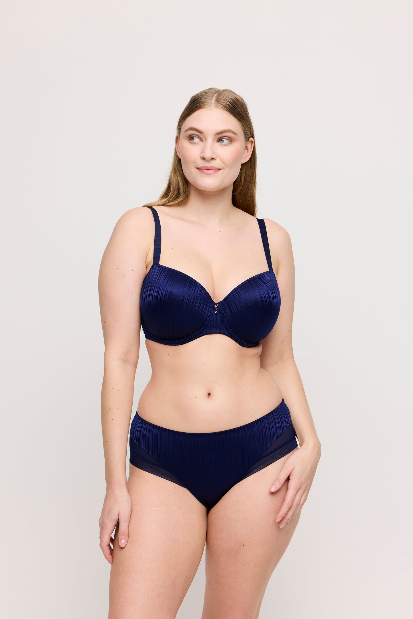 Primadonna Twist Knokke voorgevormde balconette bh saffier blauw