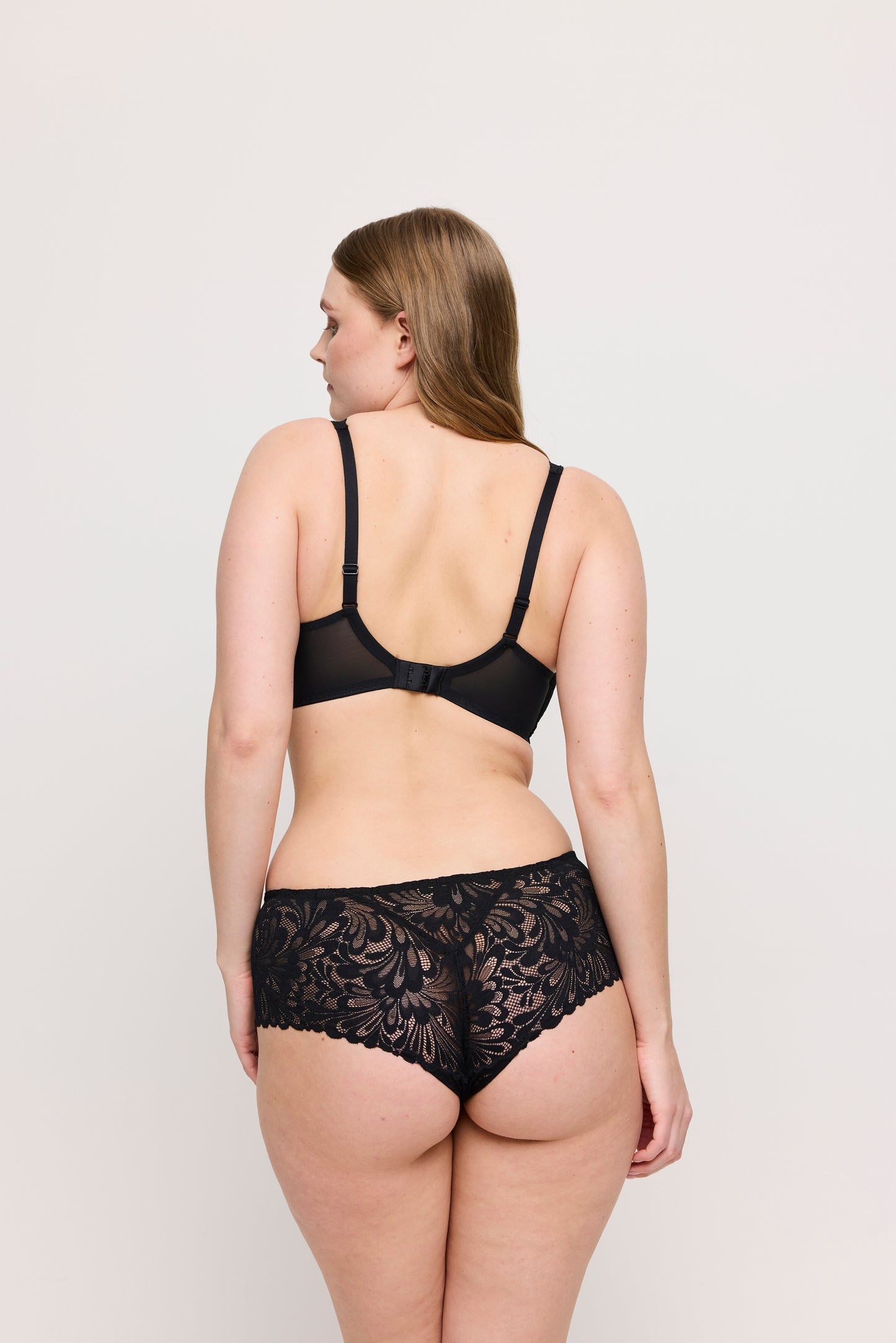 Primadonna Twist Rupi hotpants zwart