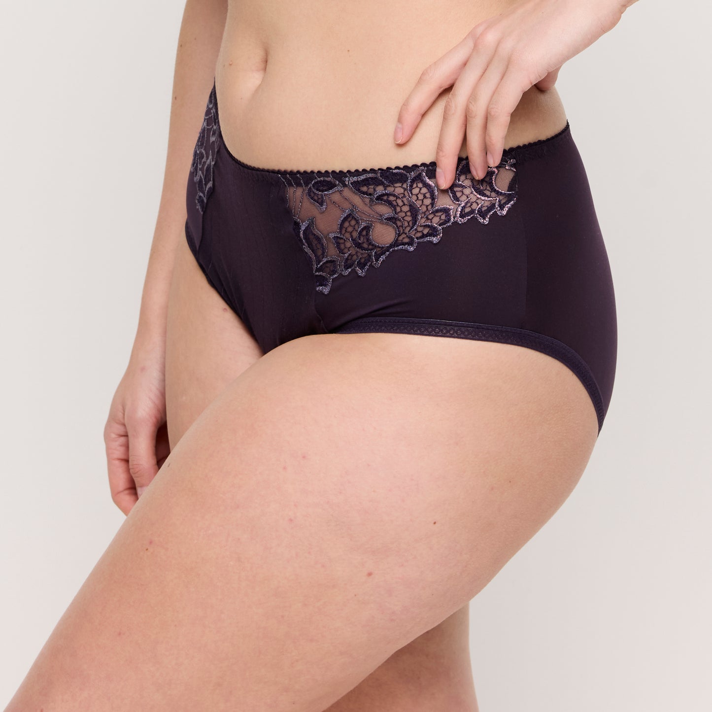 Primadonna Deauville tailleslip Amethyst Gem