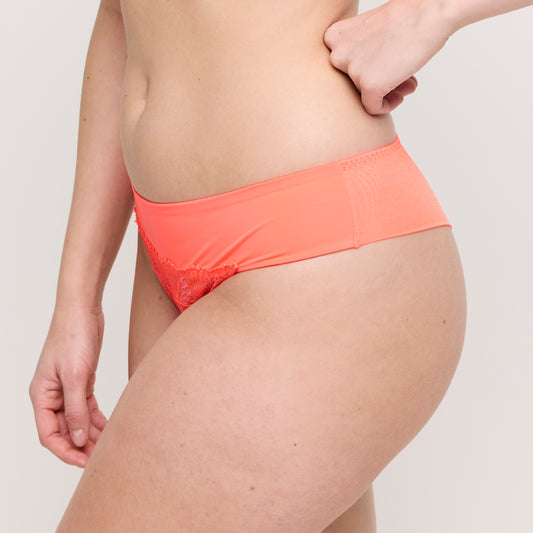 Primadonna Sophora string Spritz