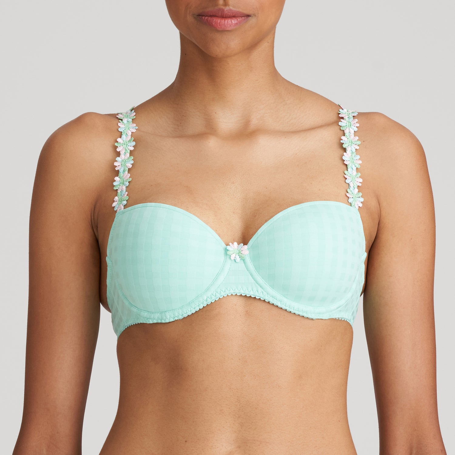 AVERO Miami mint