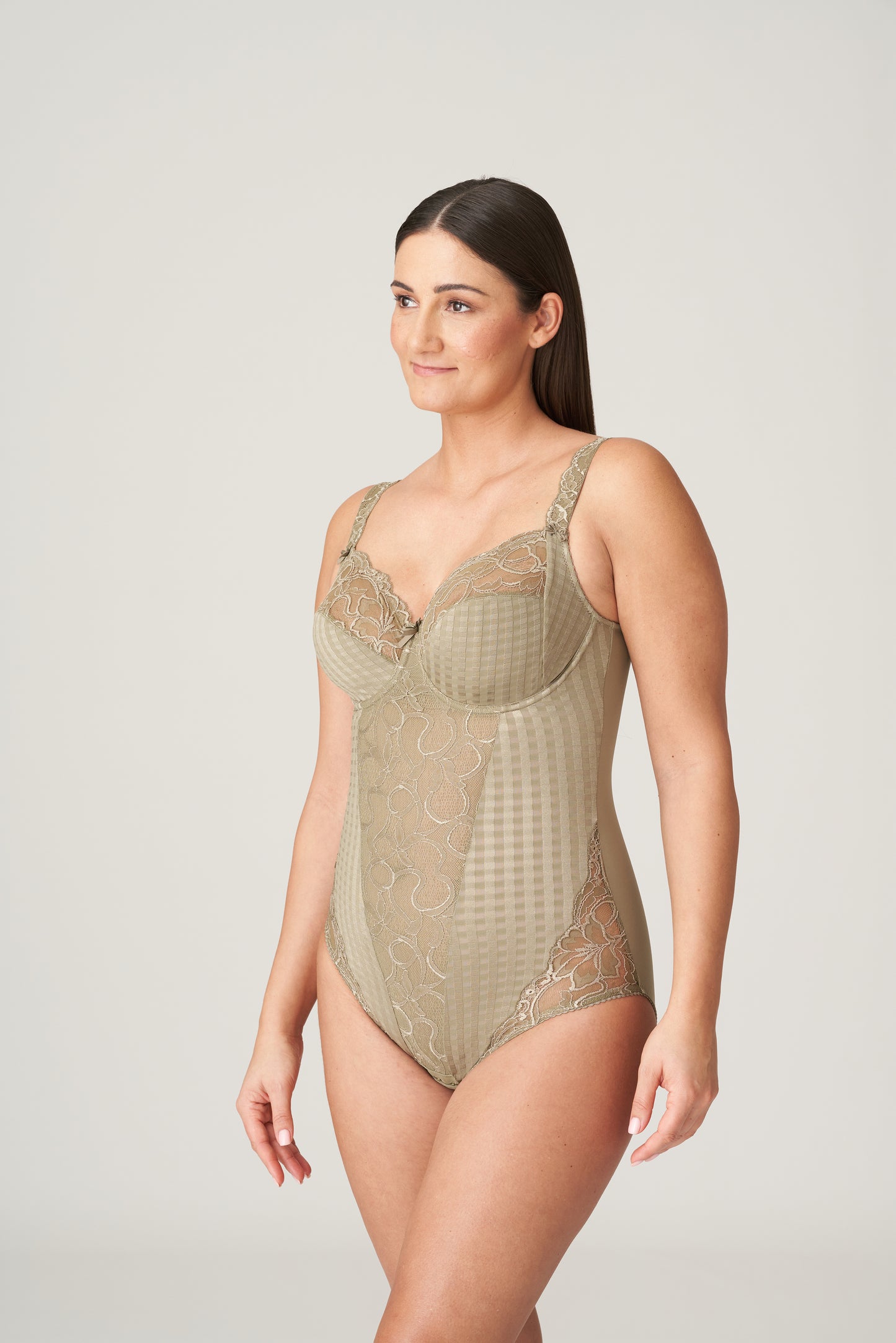 Primadonna Madison volle cup body golden olive