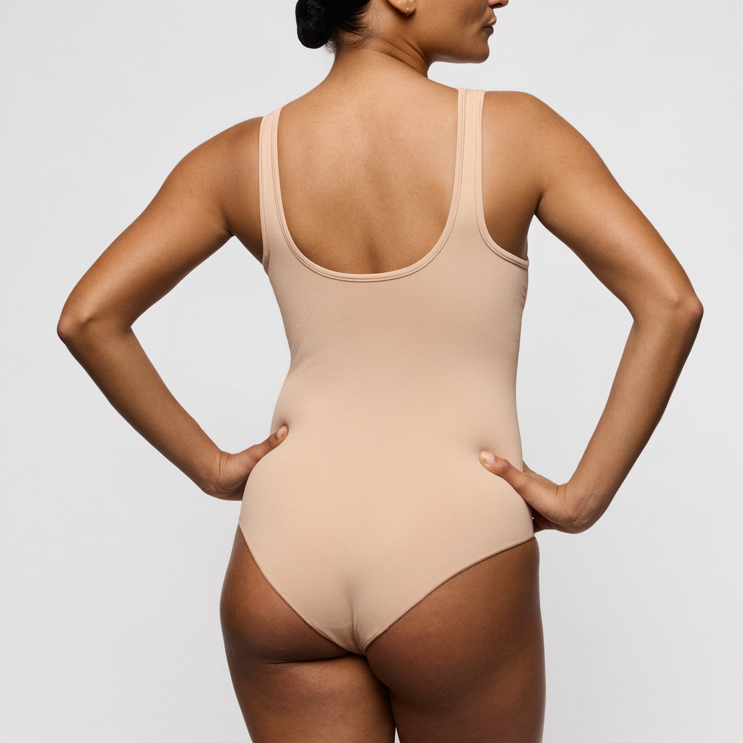 Primadonna Nudda corrigerende body caffé latte