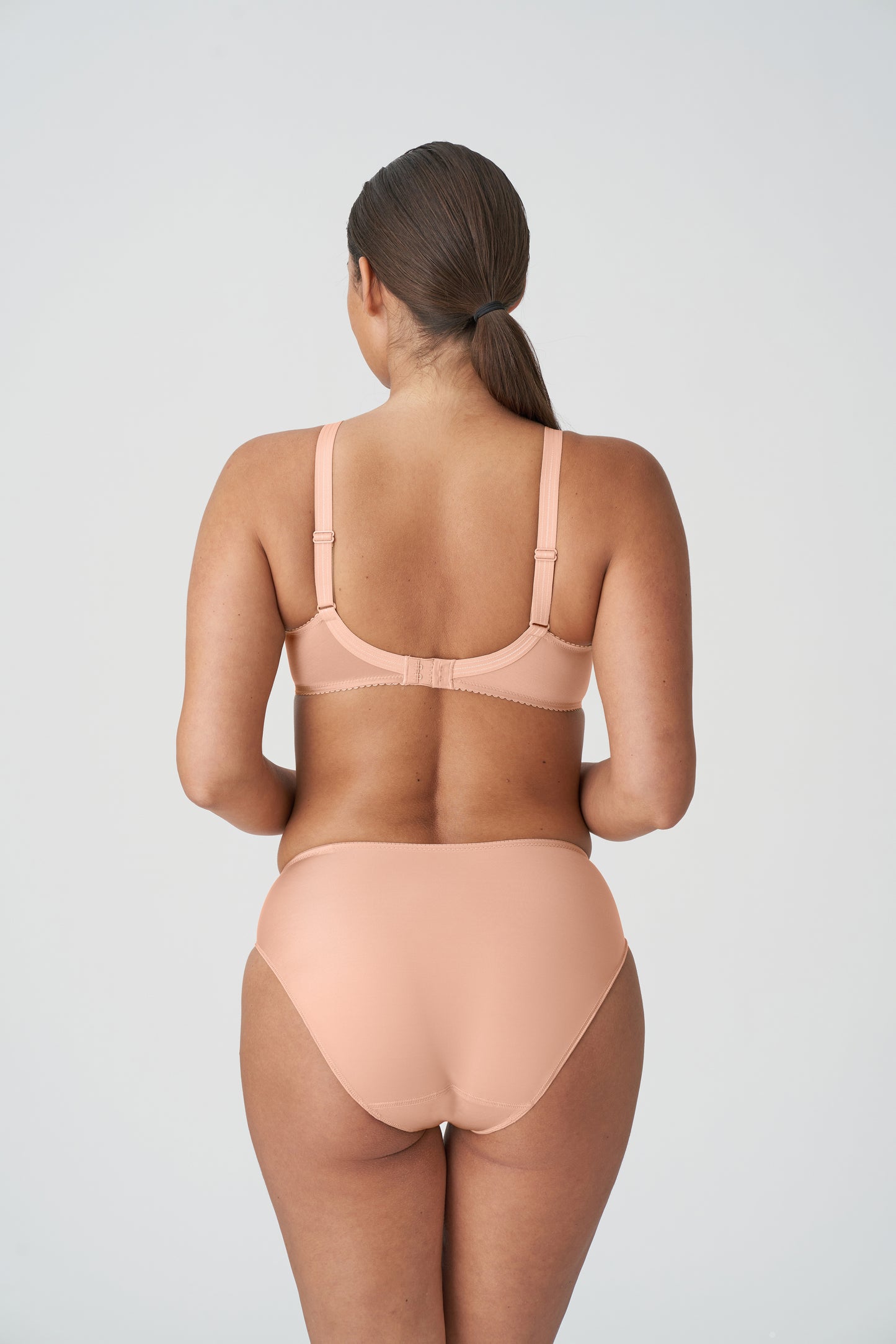 Primadonna Satin tailleslip light tan