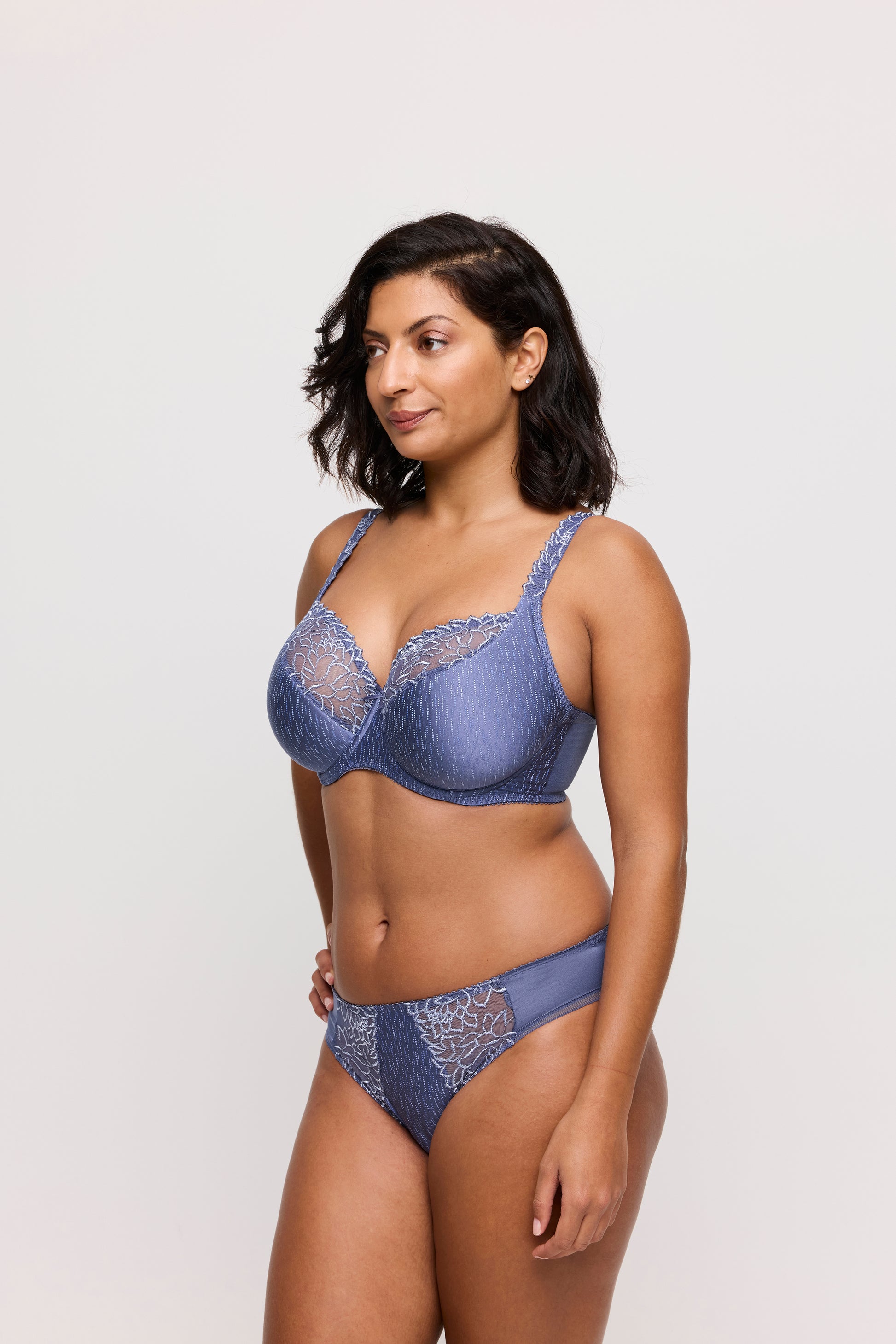 Primadonna Monterrey rioslip Nightshadow blue