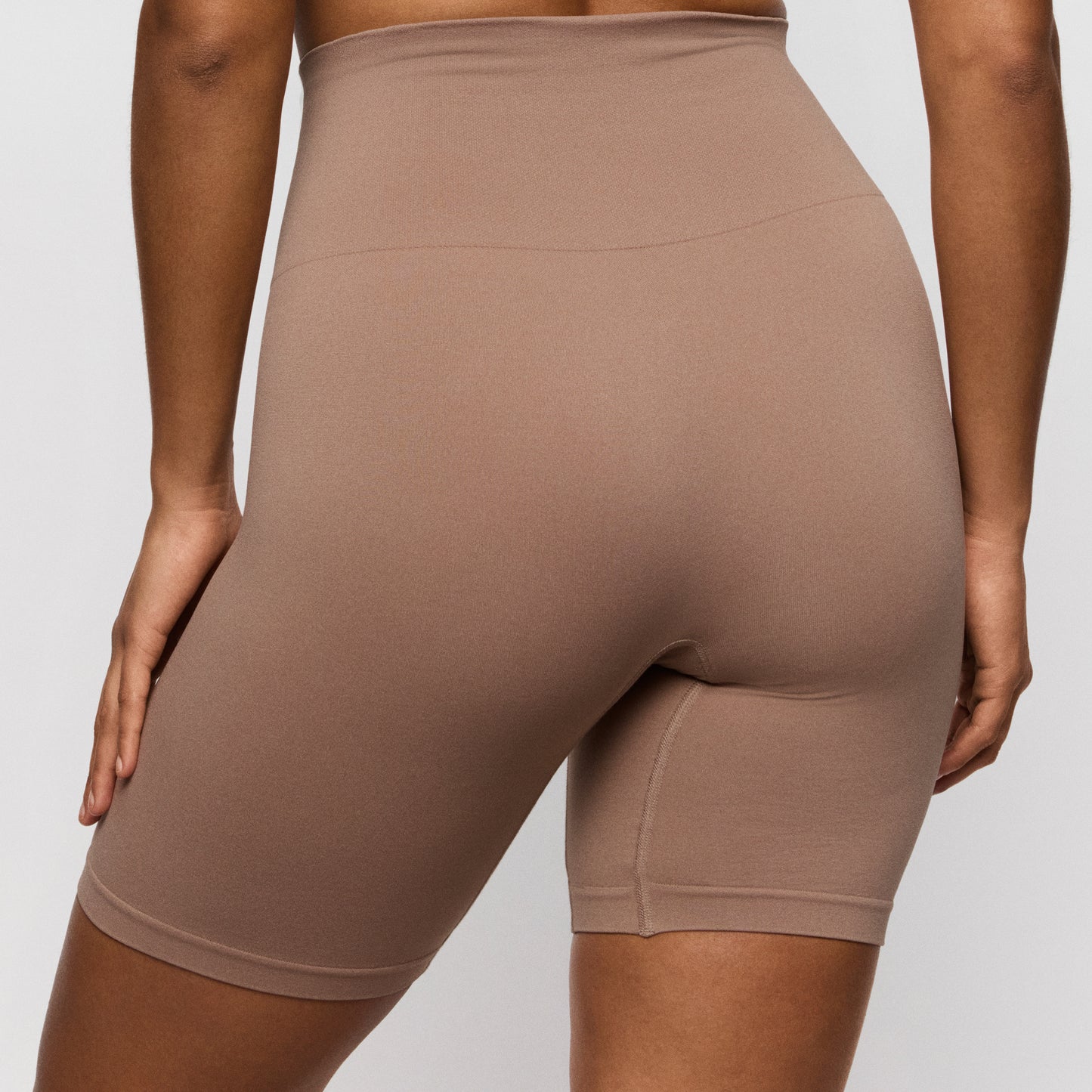 Primadonna Nudda corrigerende slip met pijpjes ginger