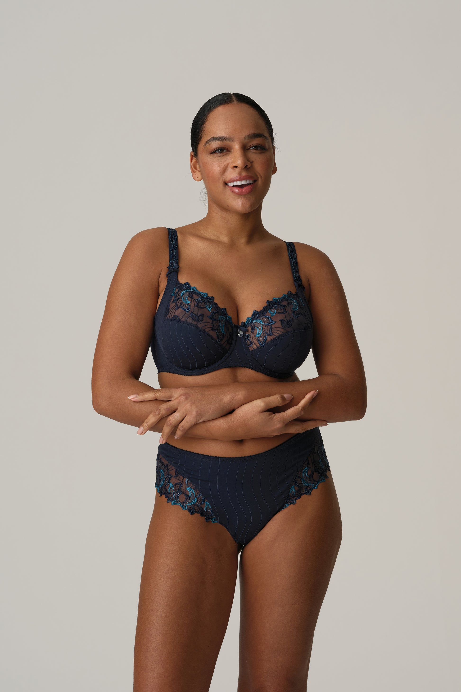 Primadonna Deauville luxe string velvet blue