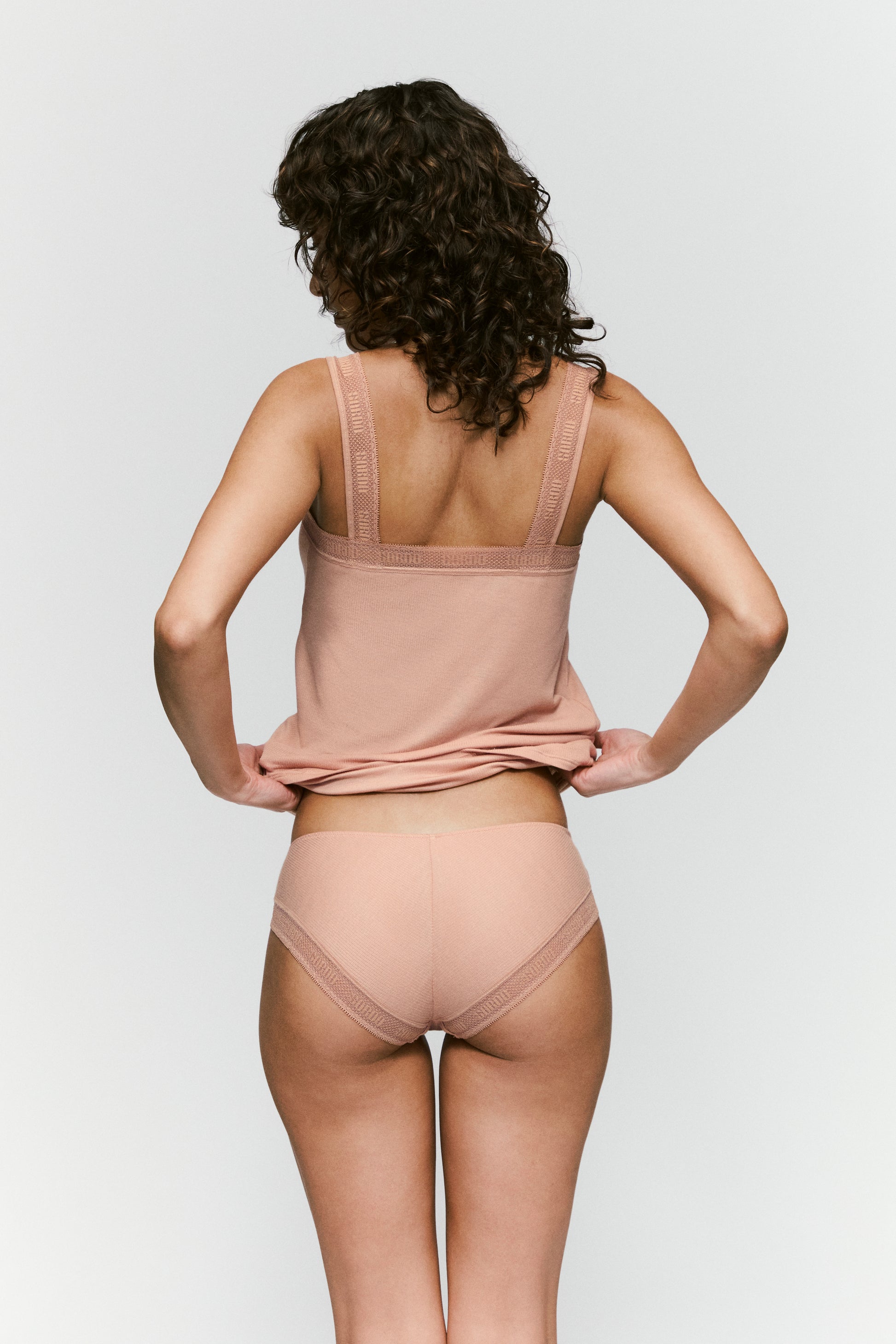 Sarda Carreras hotpants Warm Tan