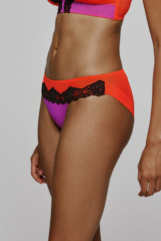 Sarda Bremer rioslip hot lava