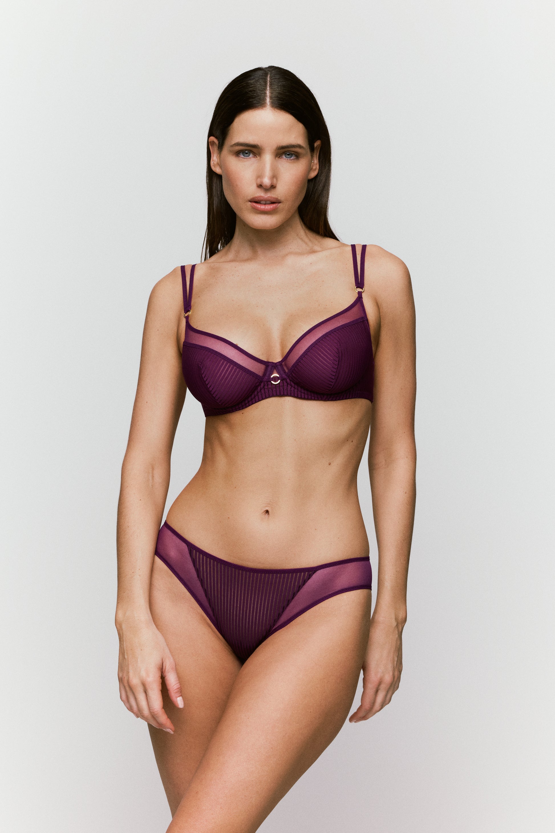Sarda Radia volle cup bh glossy purple