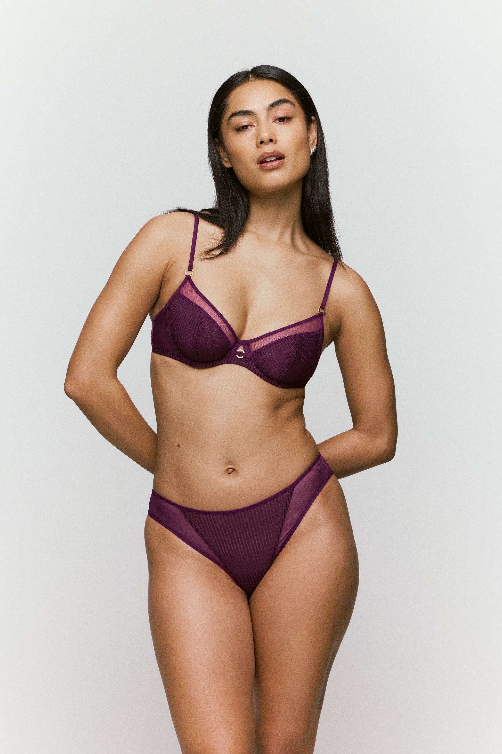 Sarda Radia volle cup bh glossy purple
