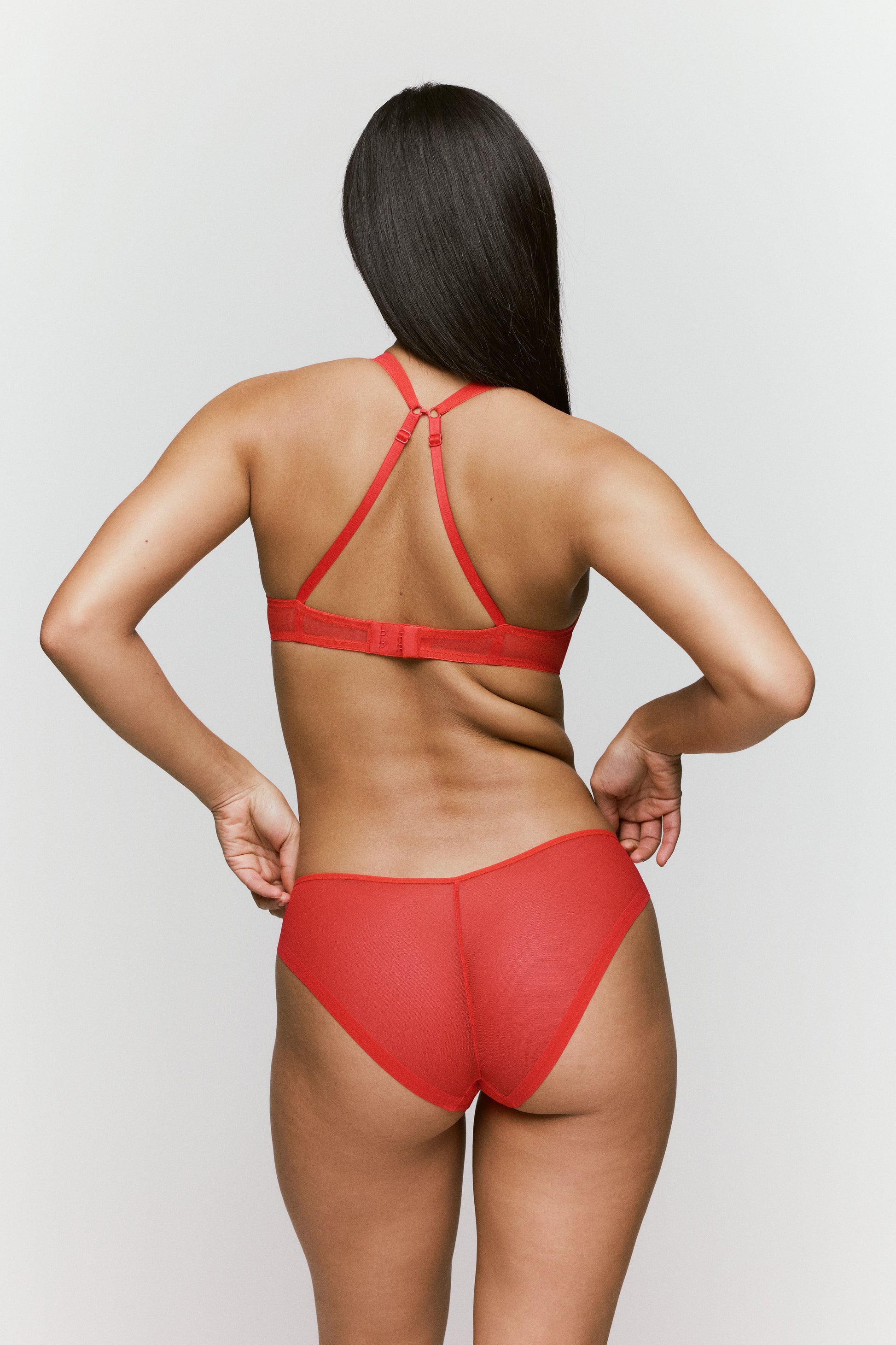 Sarda Chalmers rioslip hot lava