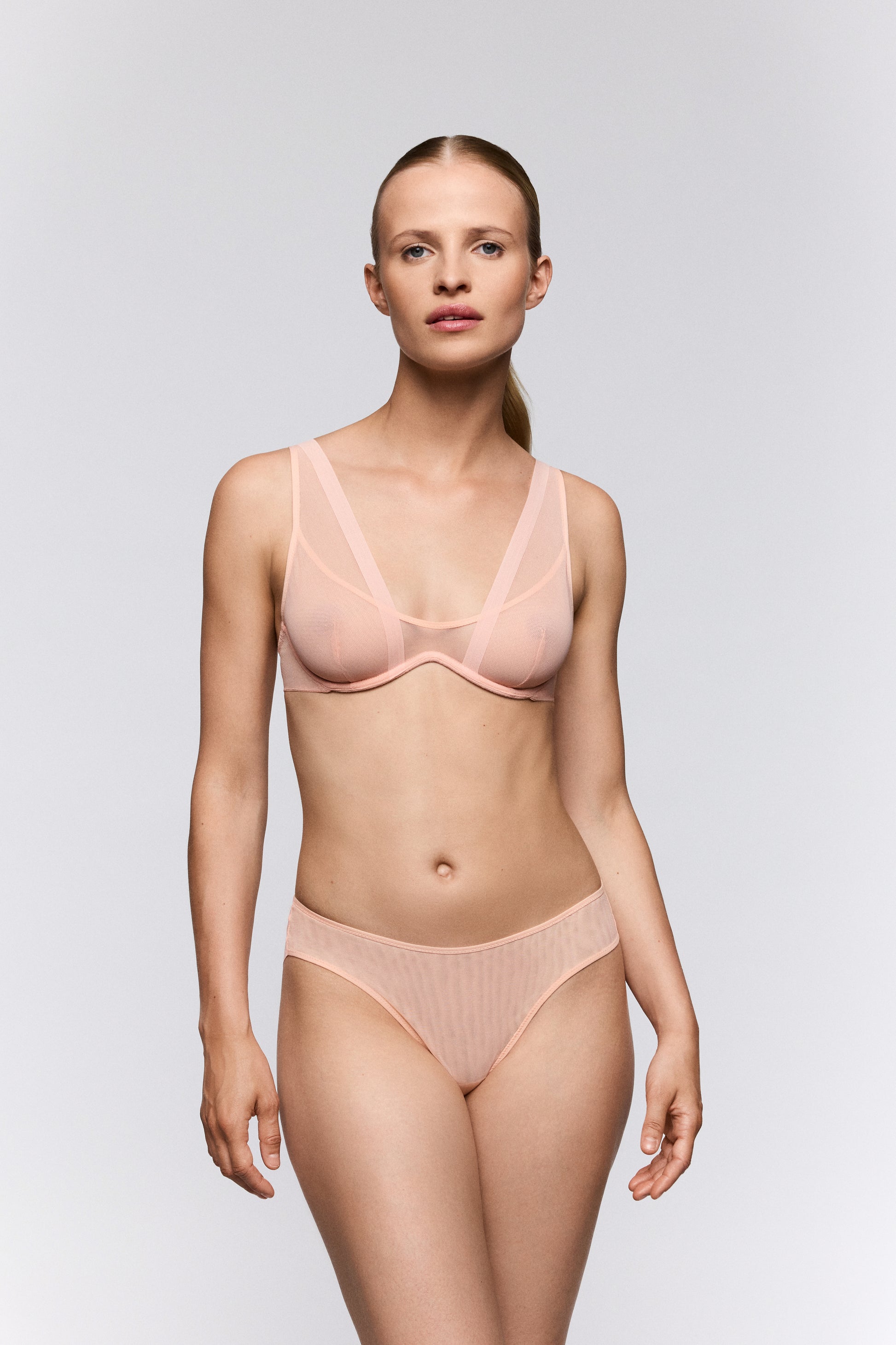 Sarda Chalmers rioslip Royal peach