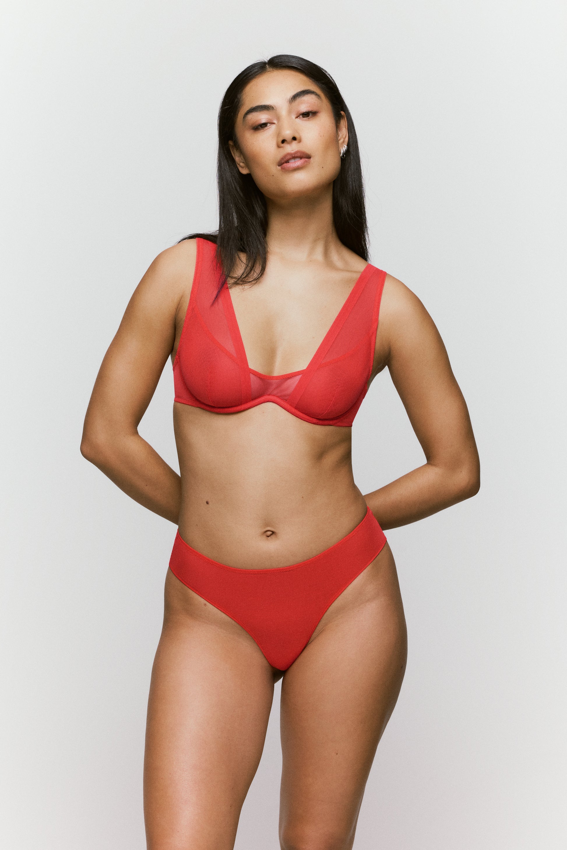 Sarda Chalmers string hot lava
