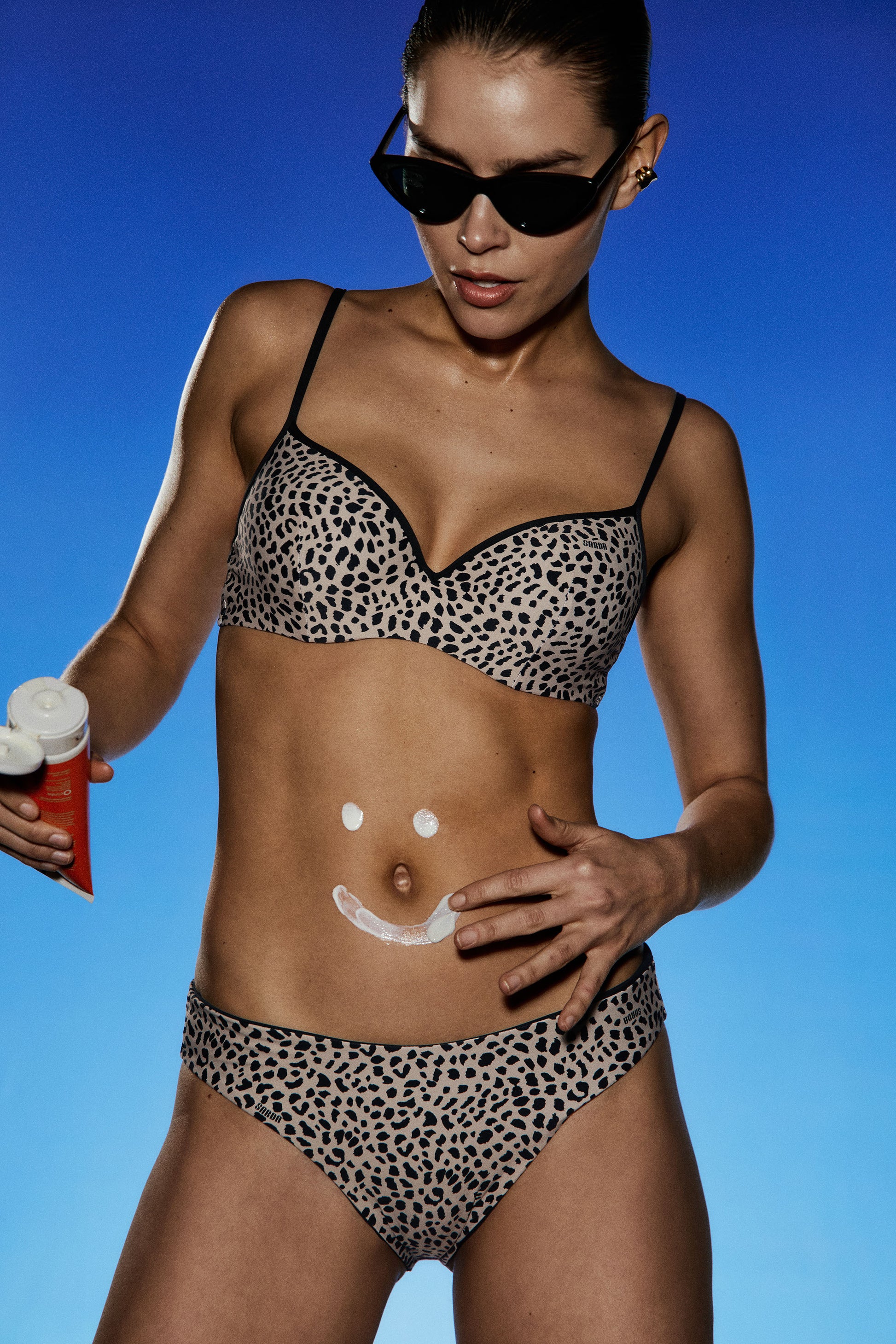 Sarda Swim Pryce voorgevormde plunge bikinitop Wild
