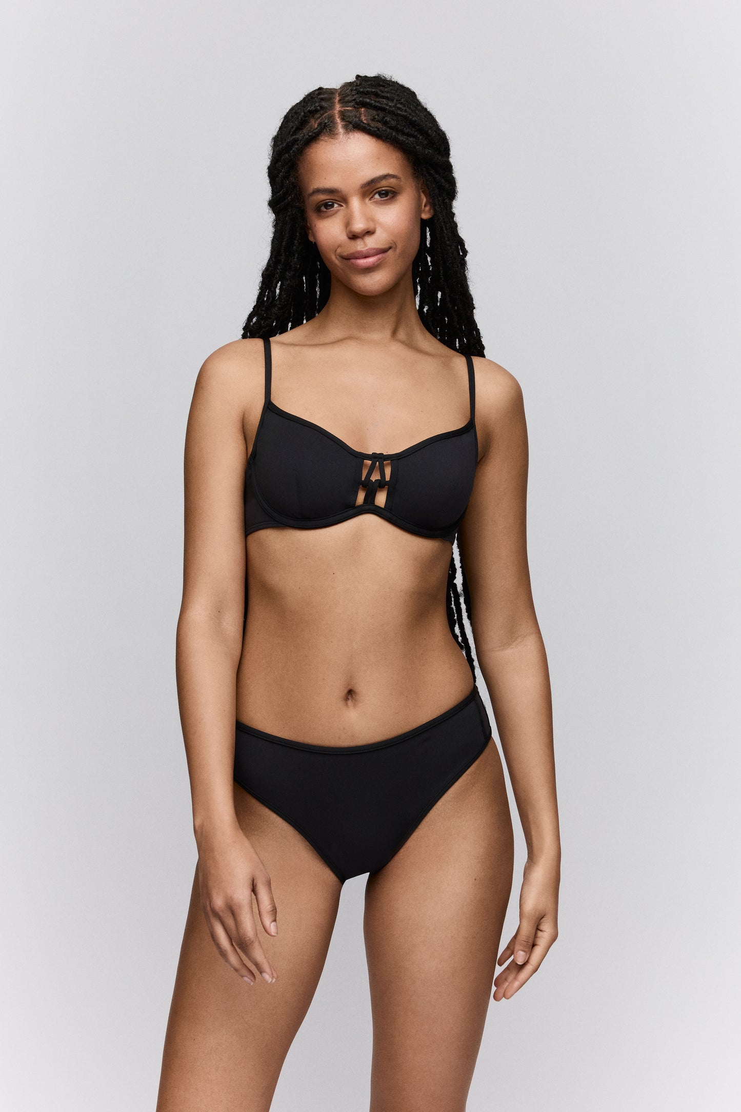 Sarda Swim Sha flexi wire bikinitop zwart