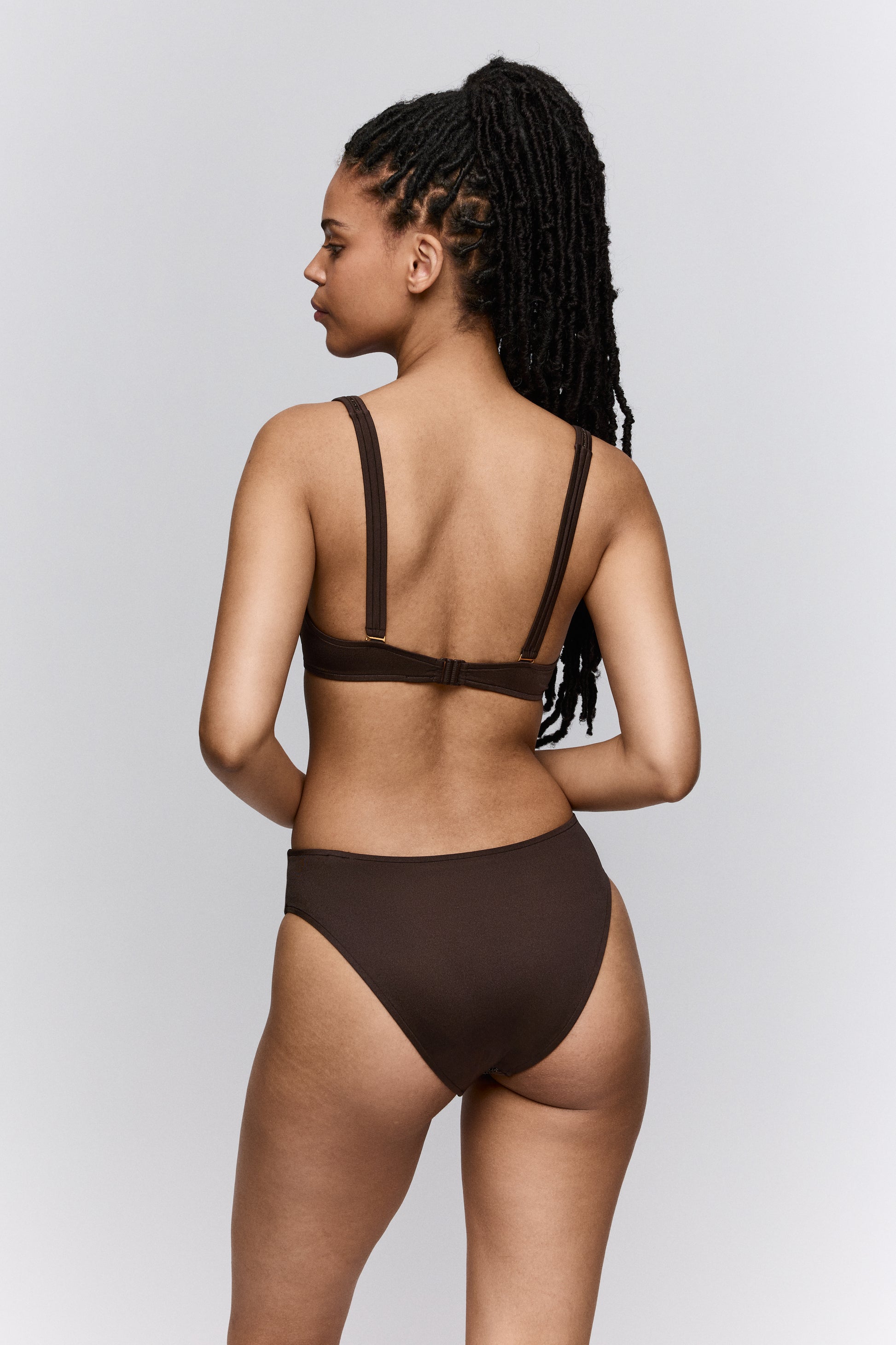 Sarda Swim Janja flexi wire bikinitop chocolade