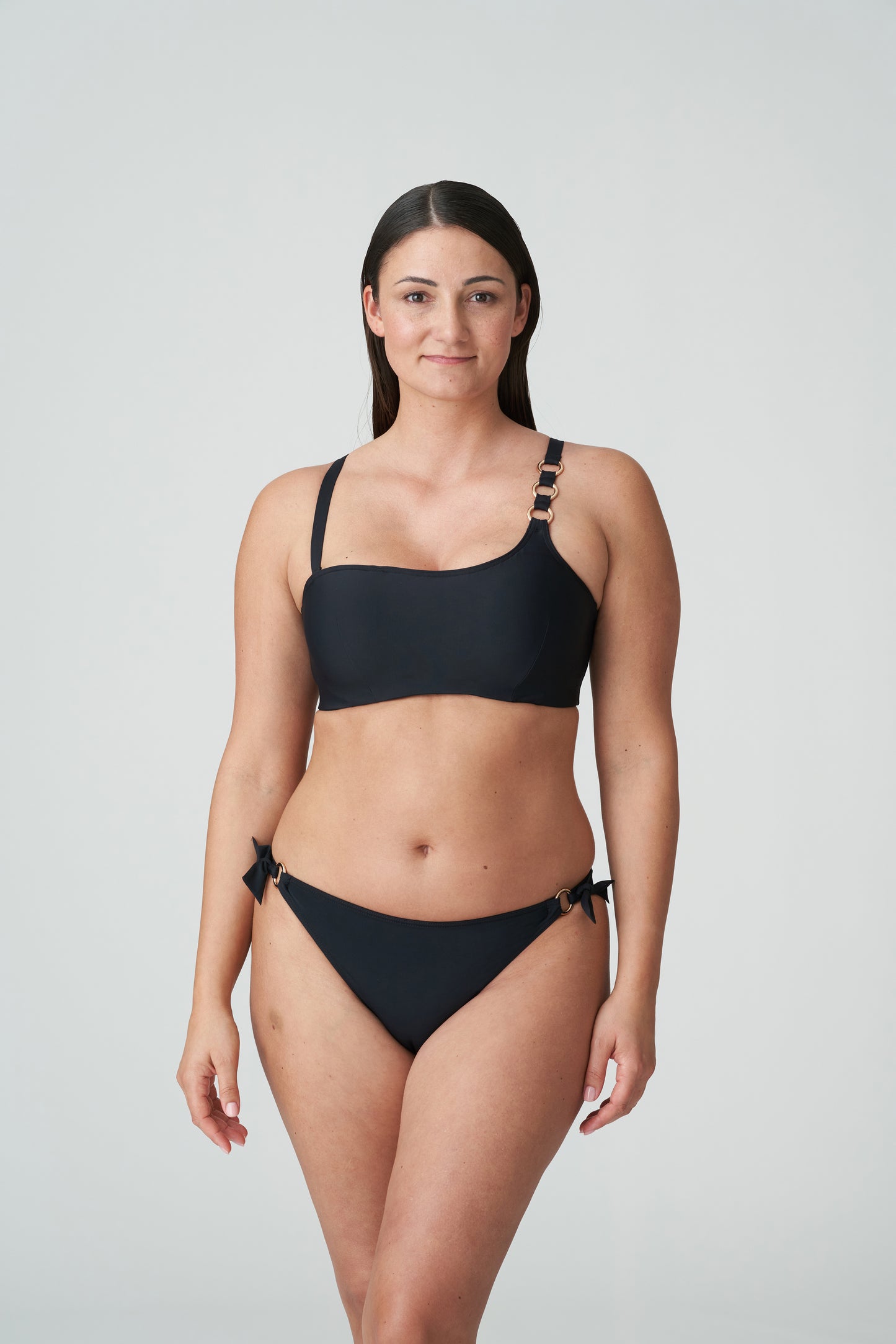 PrimaDonna Swim Damietta bikini heupslip met koordjes zwart