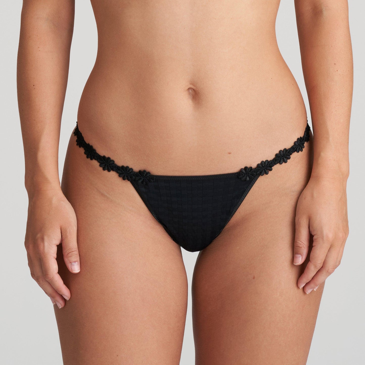 Marie Jo Avero mini string zwart - Lingerie Valentijn