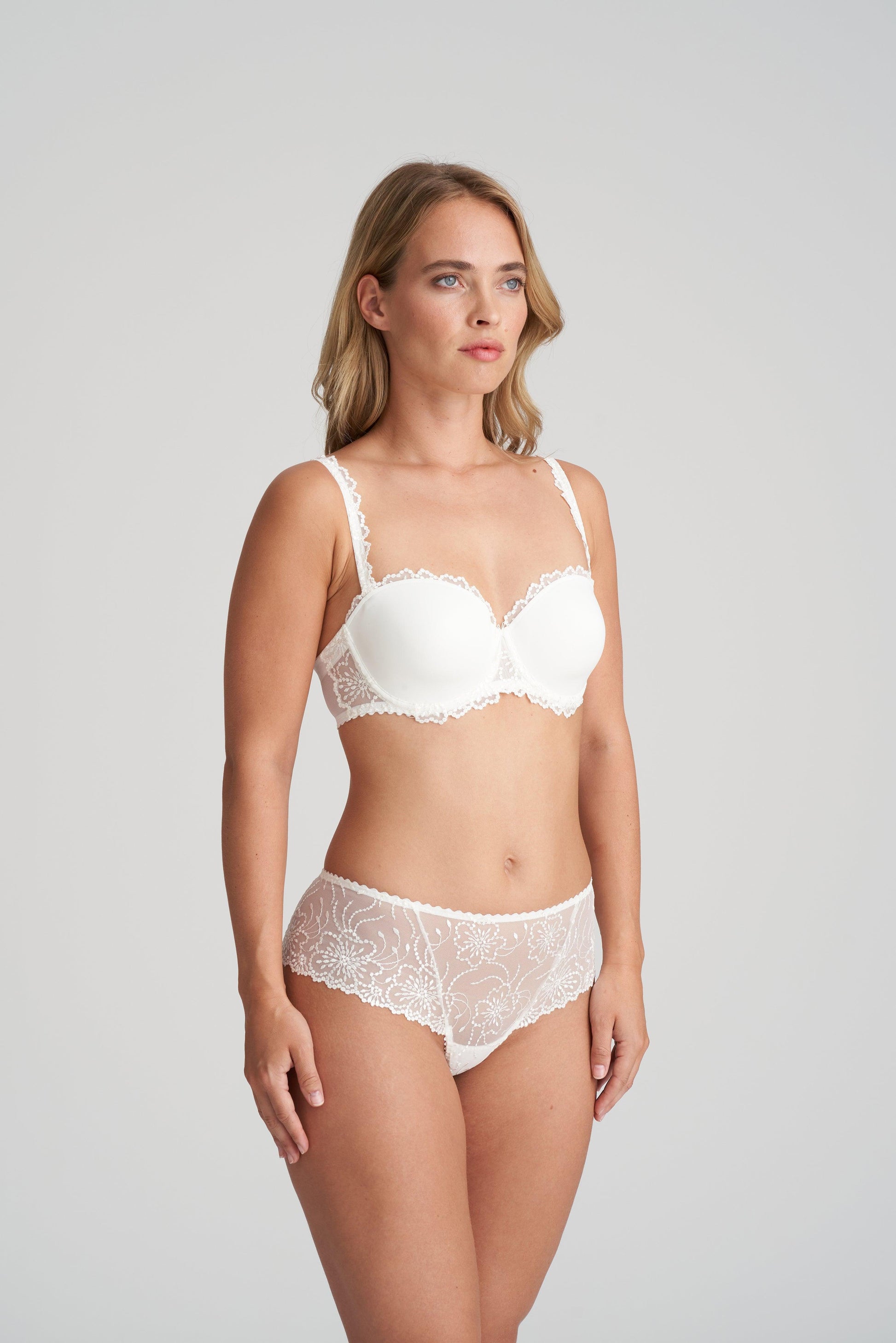 Marie Jo Jane luxe string natuur - Lingerie Valentijn