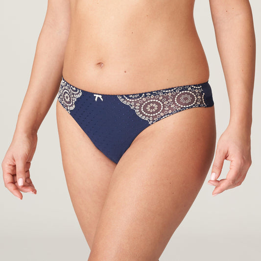 PrimaDonna Osino string saffier blauw