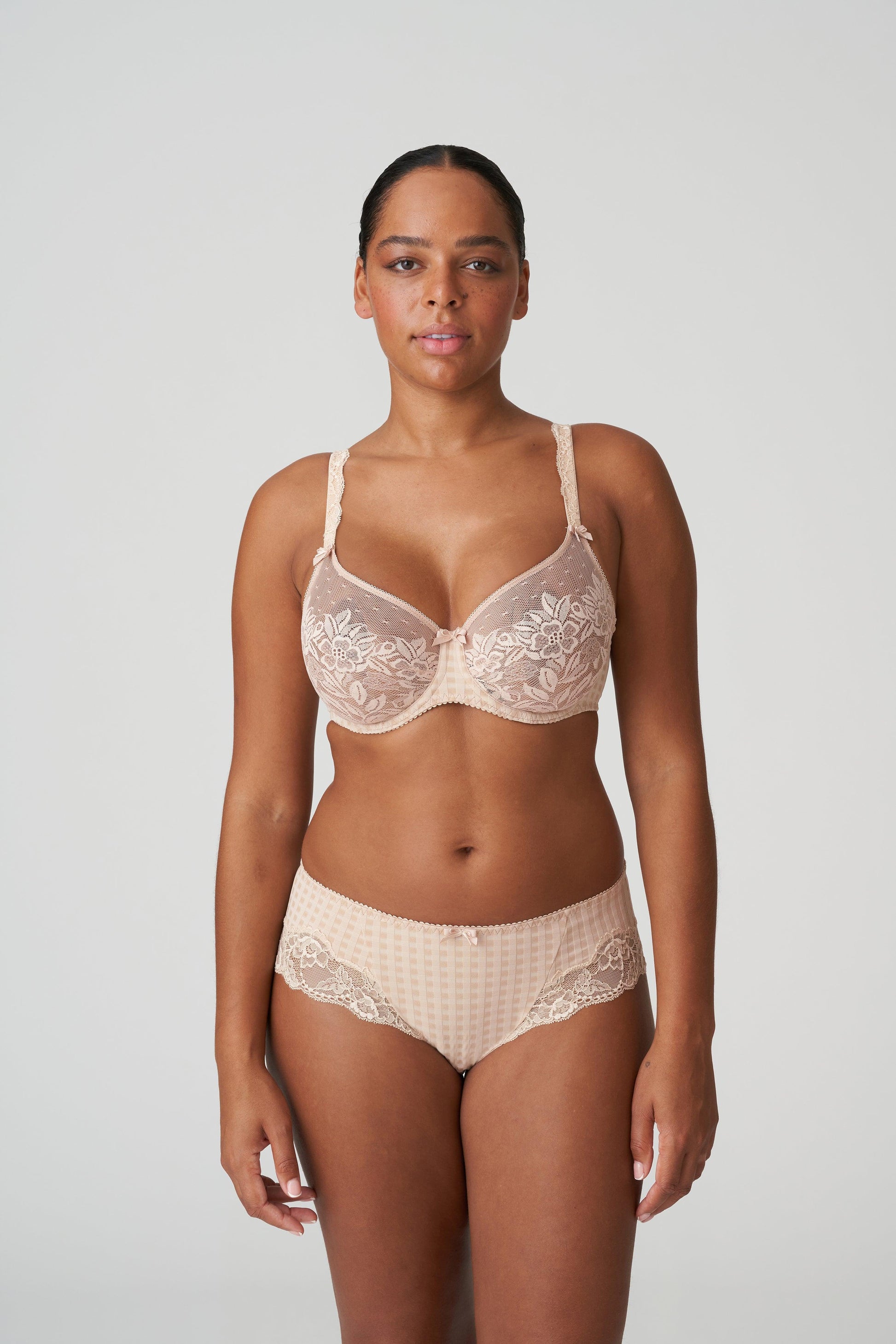 PrimaDonna Madison hotpants caffé latte - Lingerie Valentijn