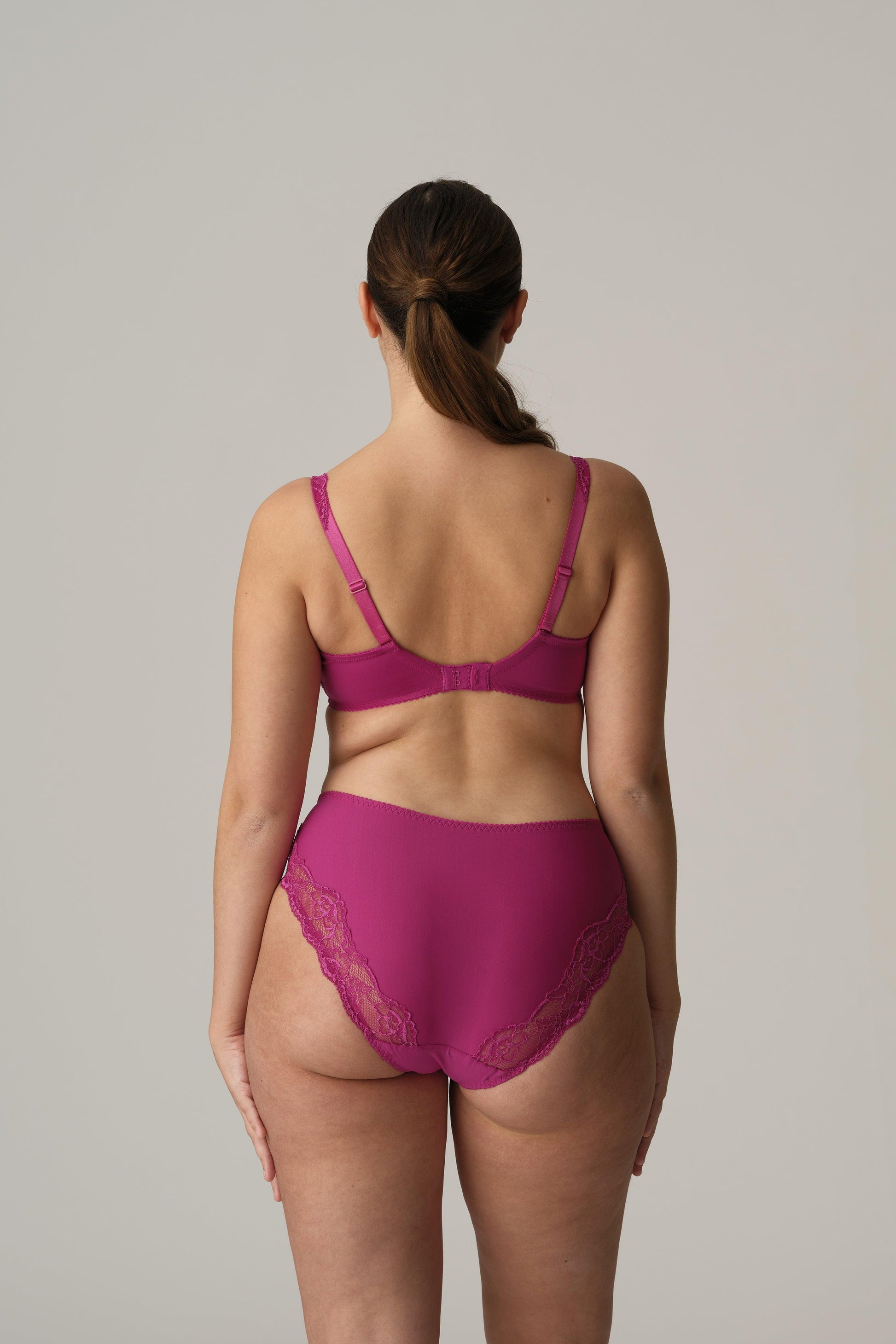 PrimaDonna Madison tailleslip Fuchsia Fiesta - Lingerie Valentijn