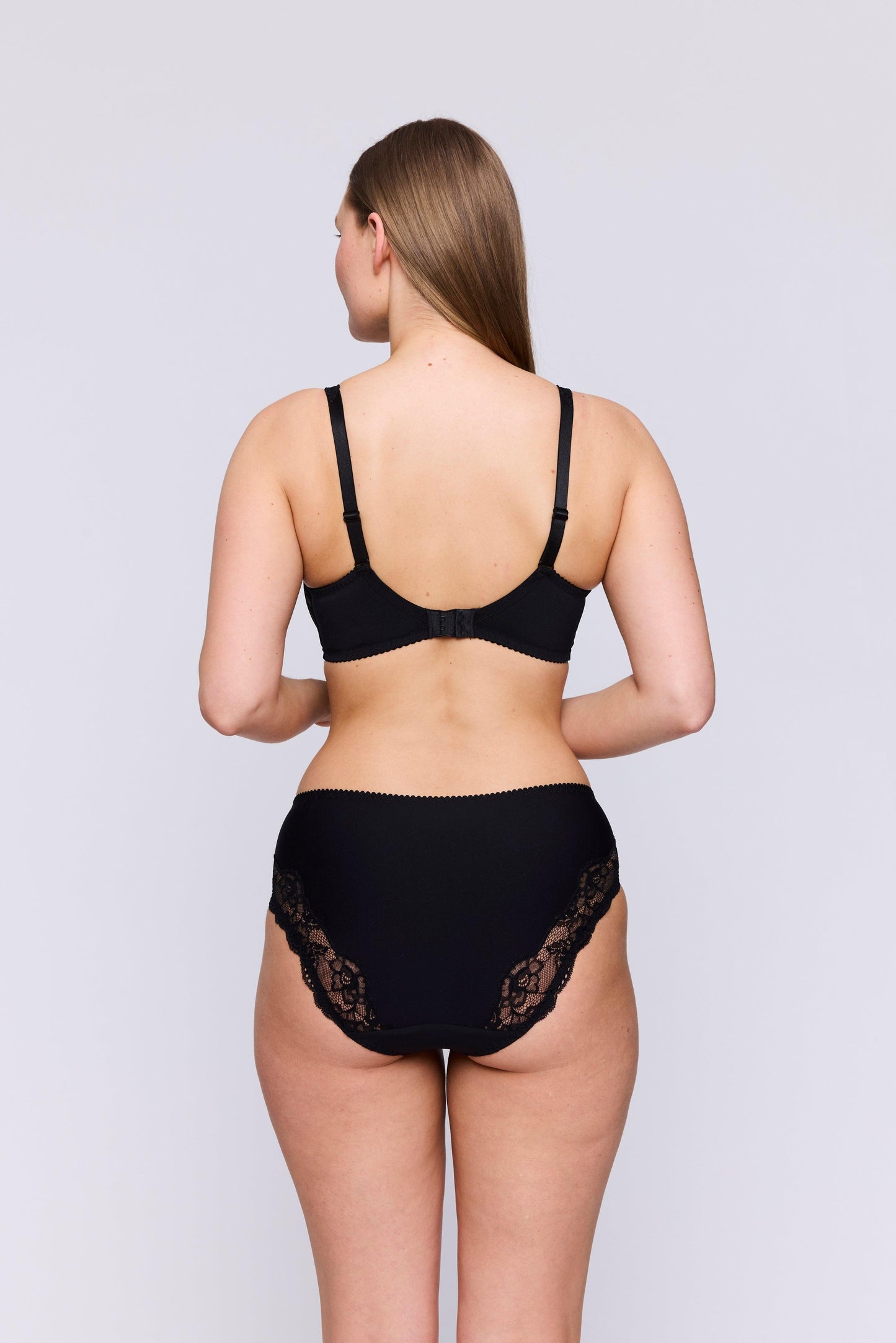 PrimaDonna Madison volle cup bh naadloos zwart - Lingerie Valentijn