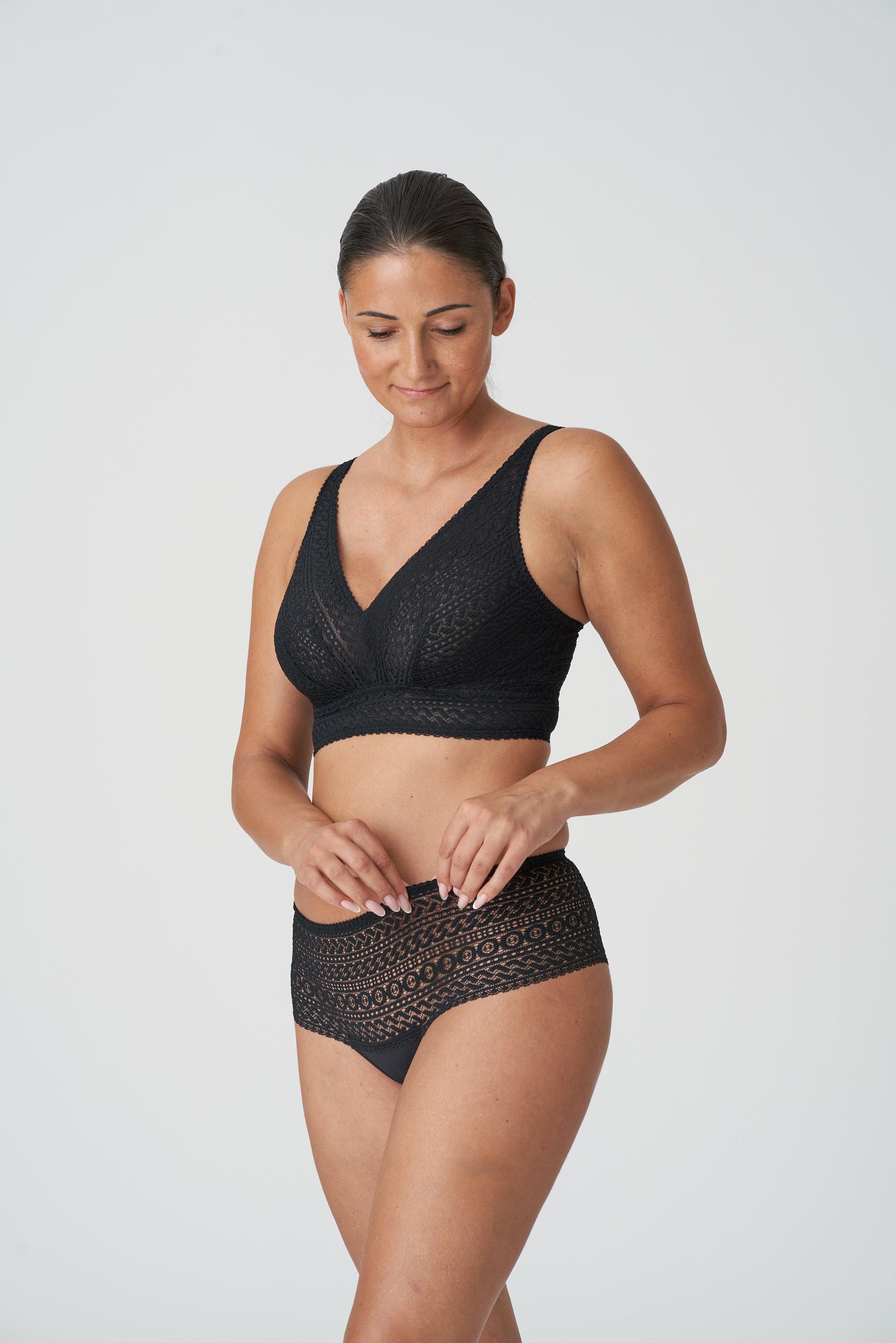 PrimaDonna Montara luxe string zwart - Lingerie Valentijn