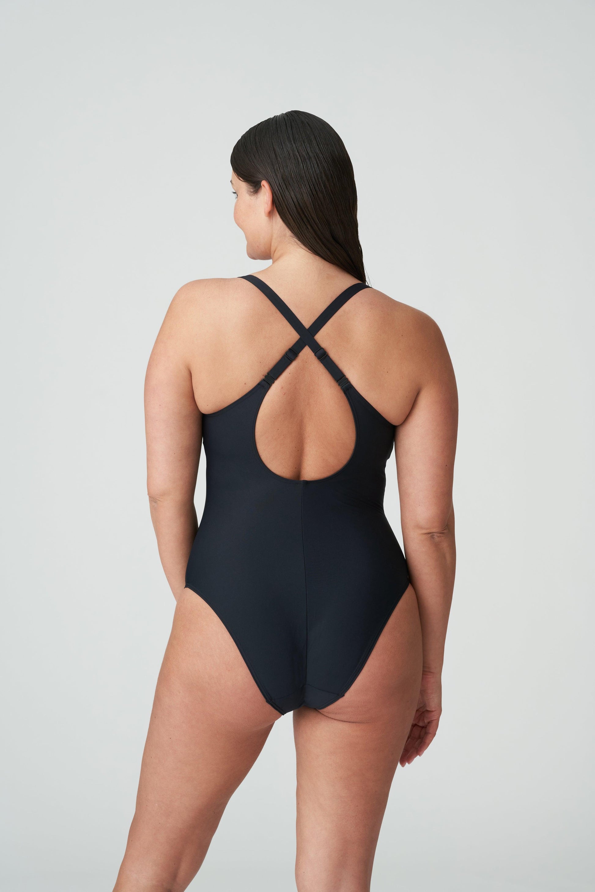 PrimaDonna Swim Damietta voorgevormd badpak beugelloos zwart - Lingerie Valentijn