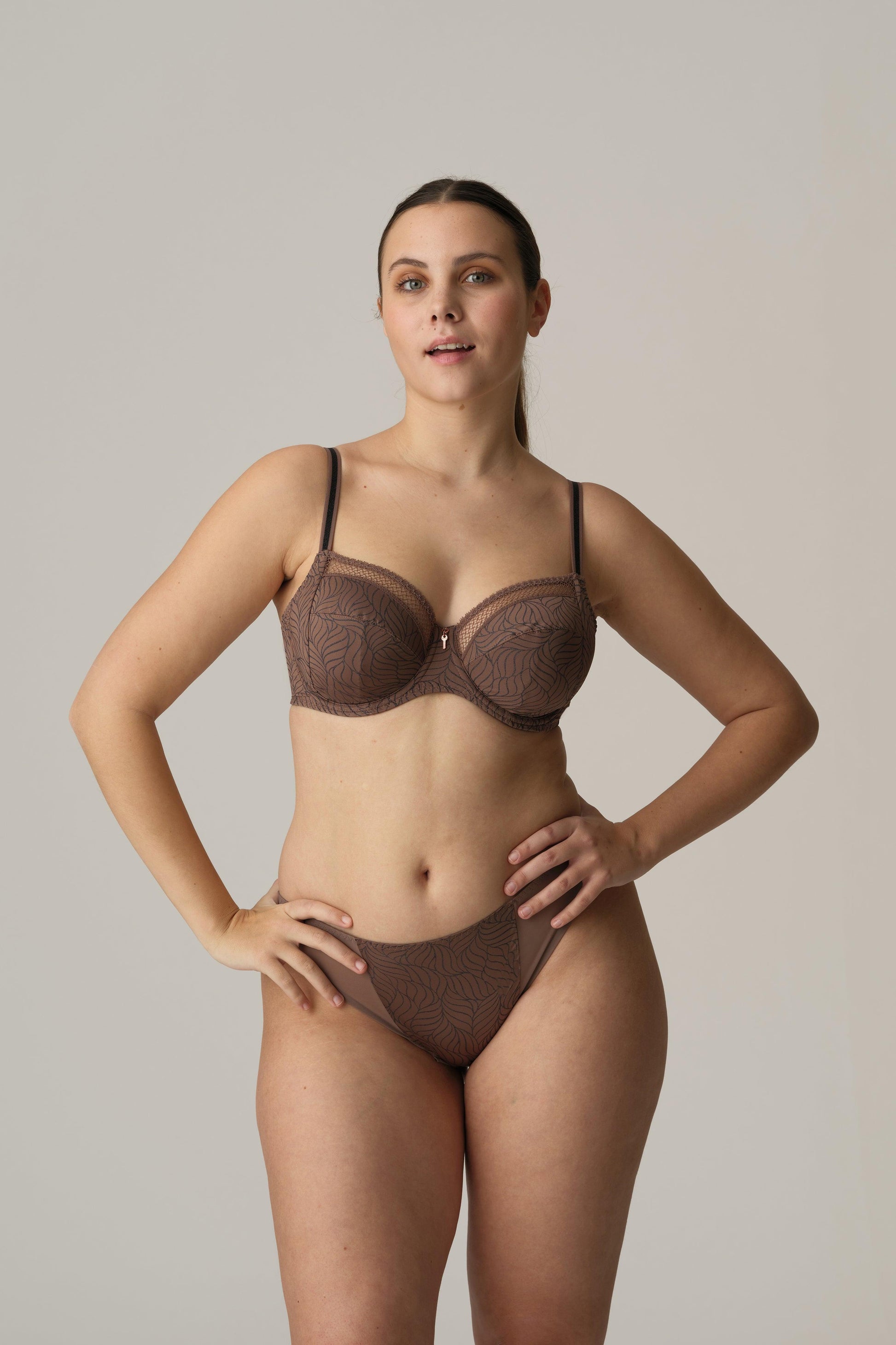 PrimaDonna Twist Ajusco rioslip Caribe Taupe - Lingerie Valentijn