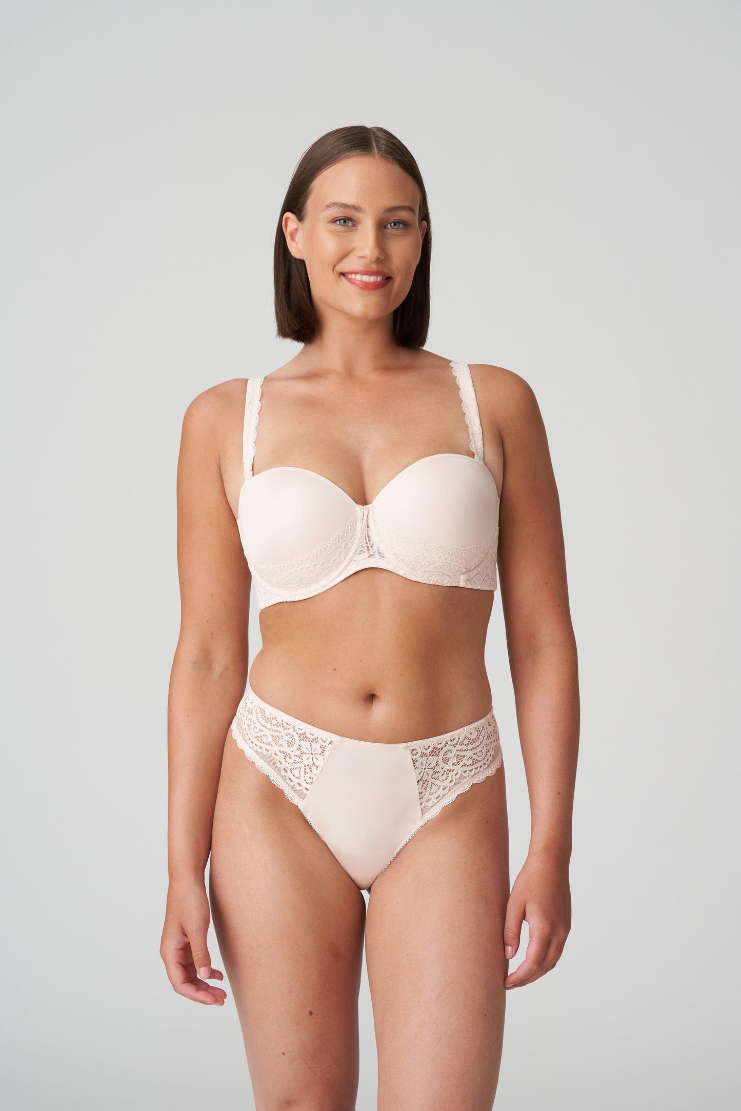 PrimaDonna Twist I do string silky tan - Lingerie Valentijn