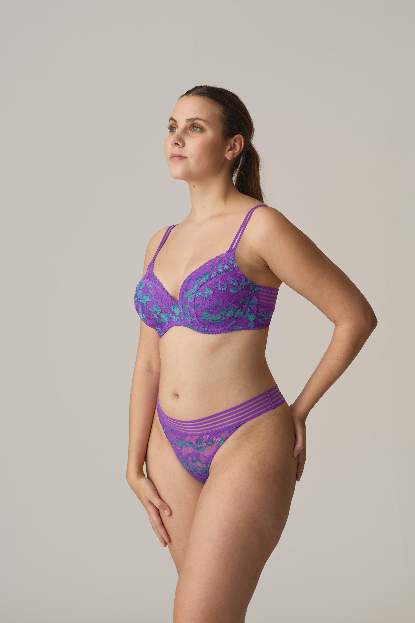 PrimaDonna Twist Verao string Italian Acai - Lingerie Valentijn