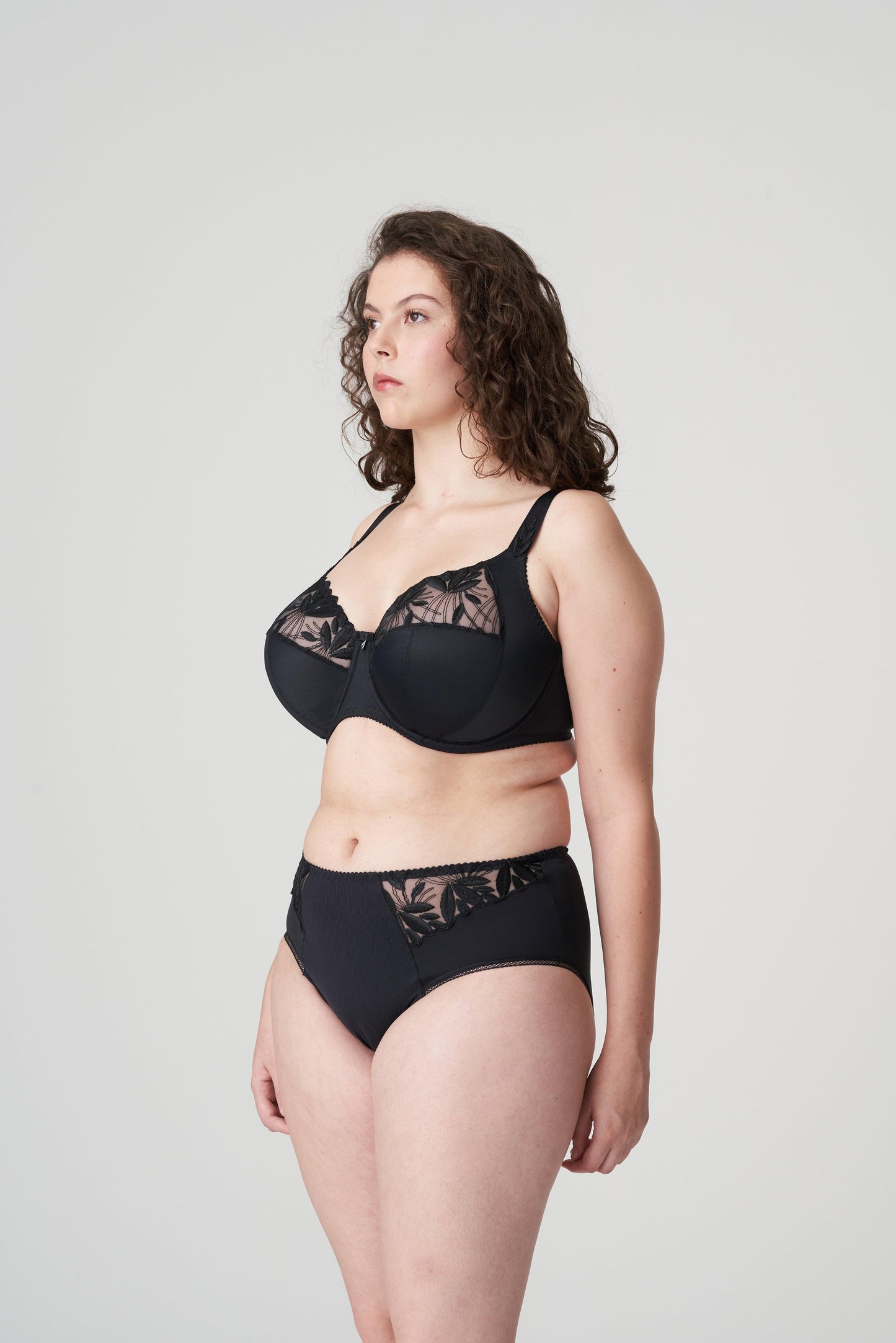 PrimaDonna Orlando beugelbh charbon - Lingerie Valentijn